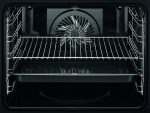 Einbaubackofen AEG BEB351010M im Detail-Check